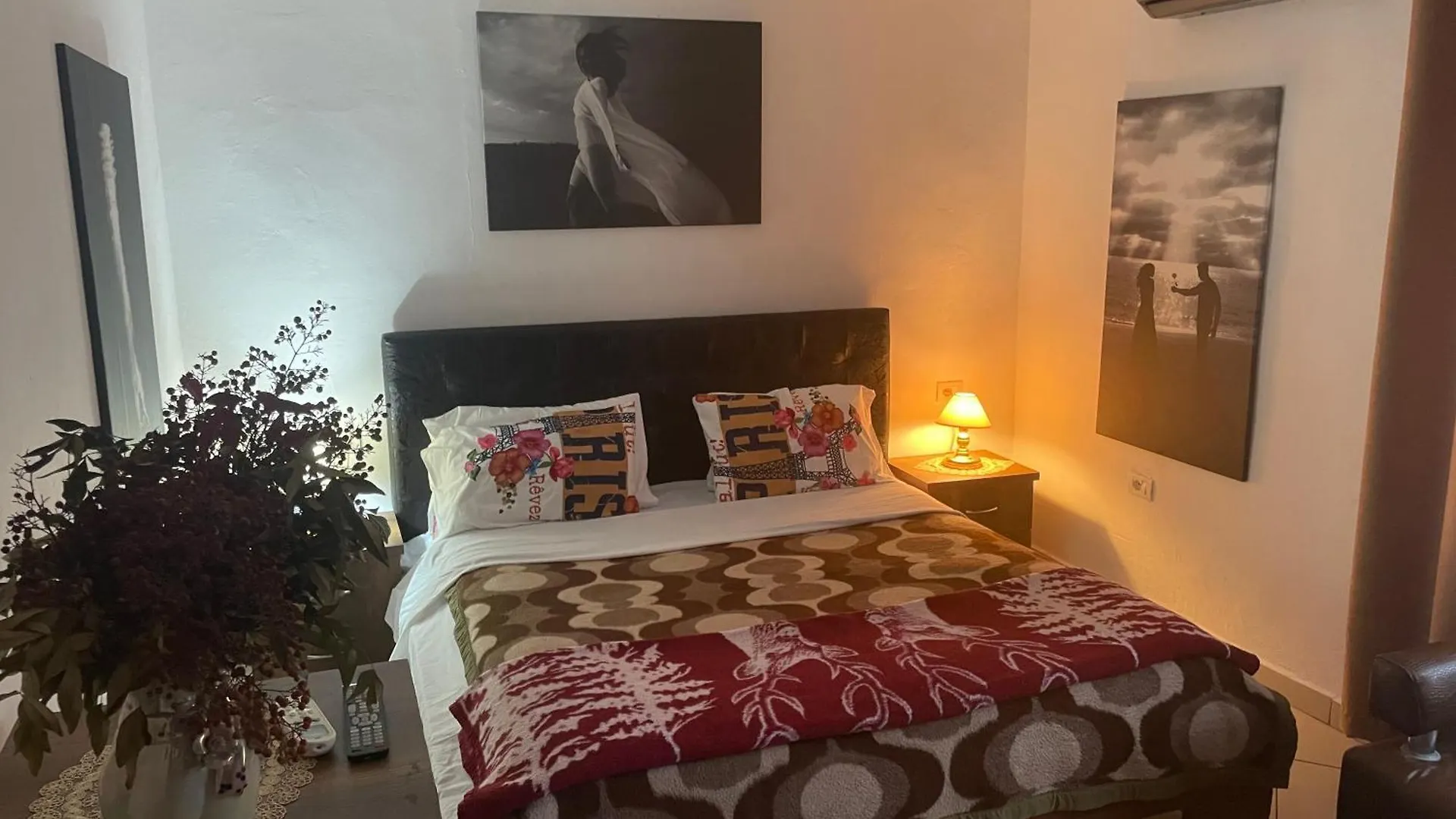 Cozzy Cottage, In Center Of Tirana Albania